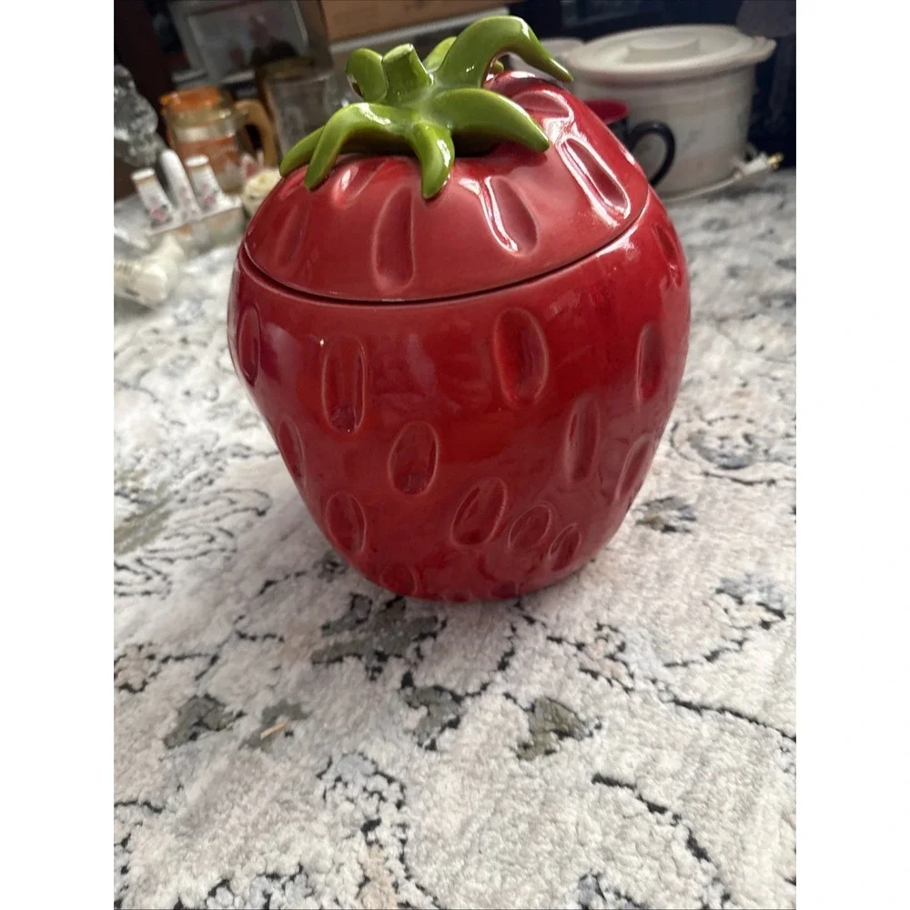 Vintage Ceramic Red Strawberry Cookie Jar Gorgeous 10